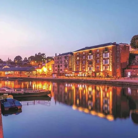 Stunning 2 Bed Apartment, In The Heart Of Exeter! Exterior photo
