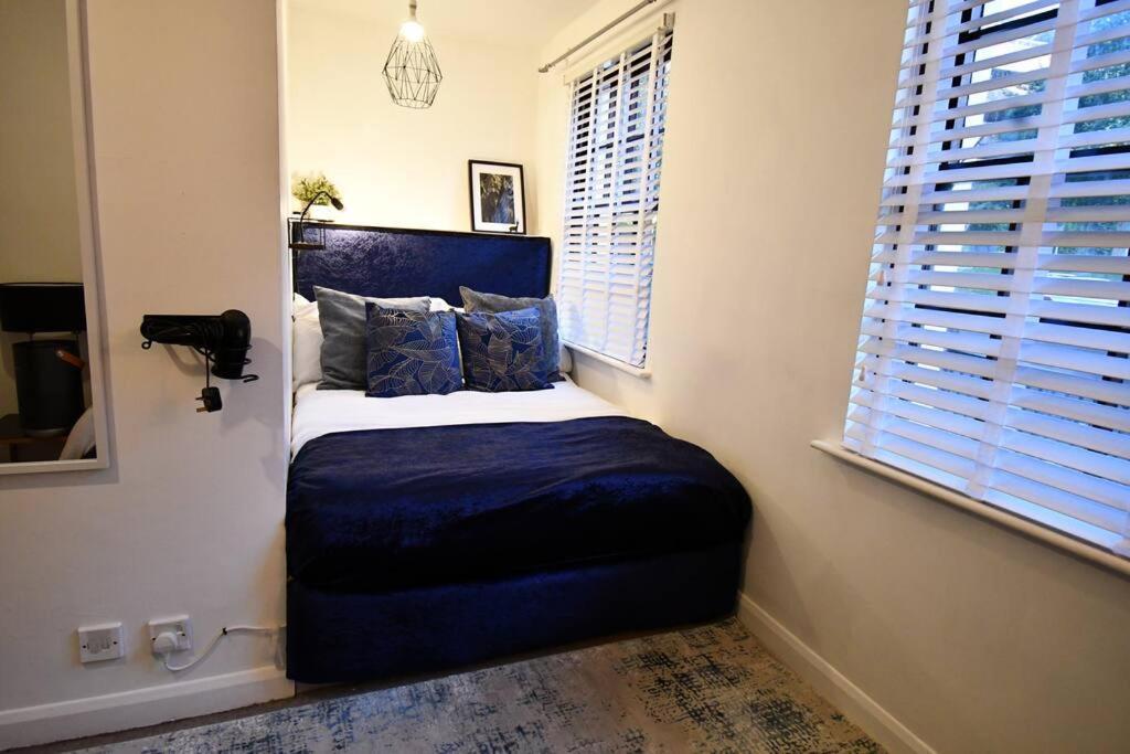 Appartamento Stunning 2 Bed Apartment, In The Heart Of Exeter! *
